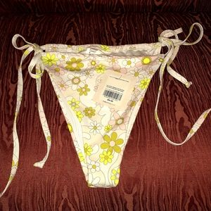 FABLETICS BIKINI FLORAL BOTTOM SIZE M SIDE TIE